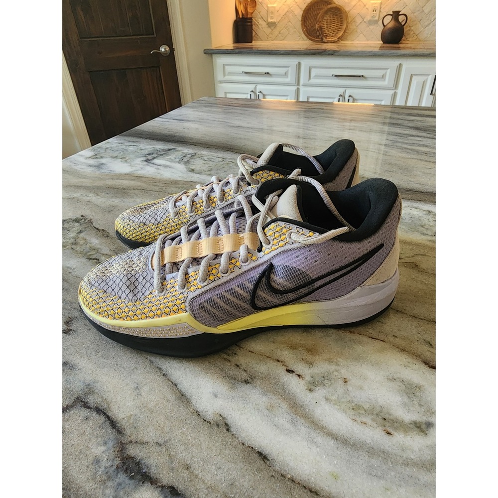 Nike Sabrina 1 Ionic Basketball Shoes Womens 8 Photon Dust FQ3381-501 WNBA
